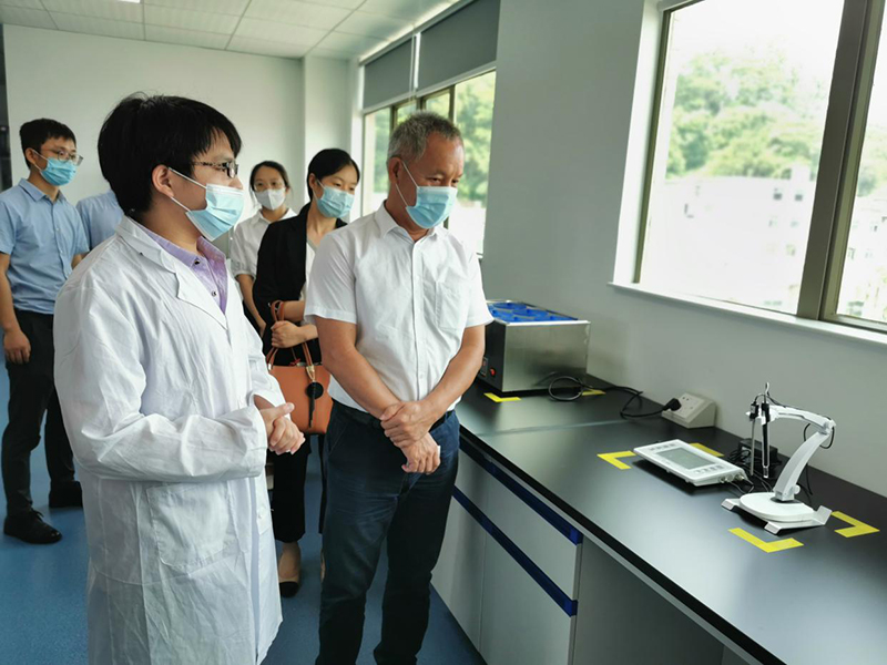 激光切割-激光切割機